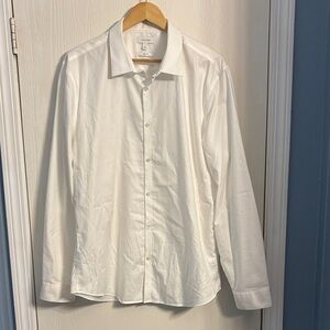 Calvin Klein Men's Classic White Dress Shirt